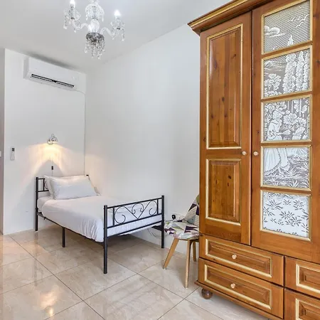Spacious Maisonette With Terrace And Balconies, Marsaskala Апартаменты Iz-Zlielaq