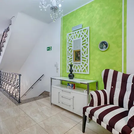 Spacious Maisonette With Terrace And Balconies, Marsaskala Appartement *