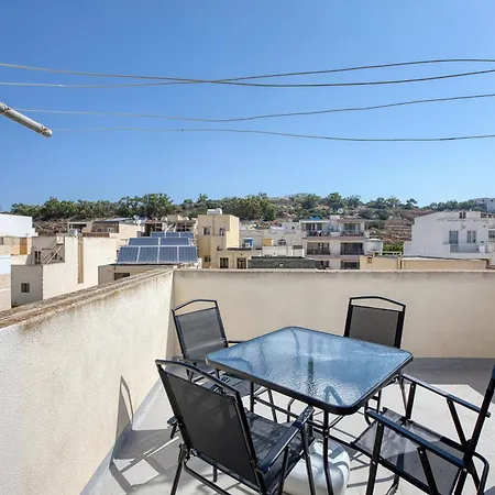 Spacious Maisonette With Terrace And Balconies, Marsaskala Iz-Zlielaq