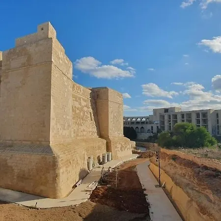 Spacious Maisonette With Terrace And Balconies, Marsaskala * Iz-Zlielaq